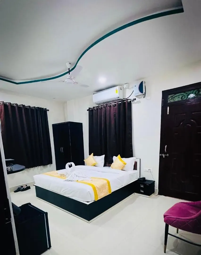 Hotel Aastha Inn Varanasi