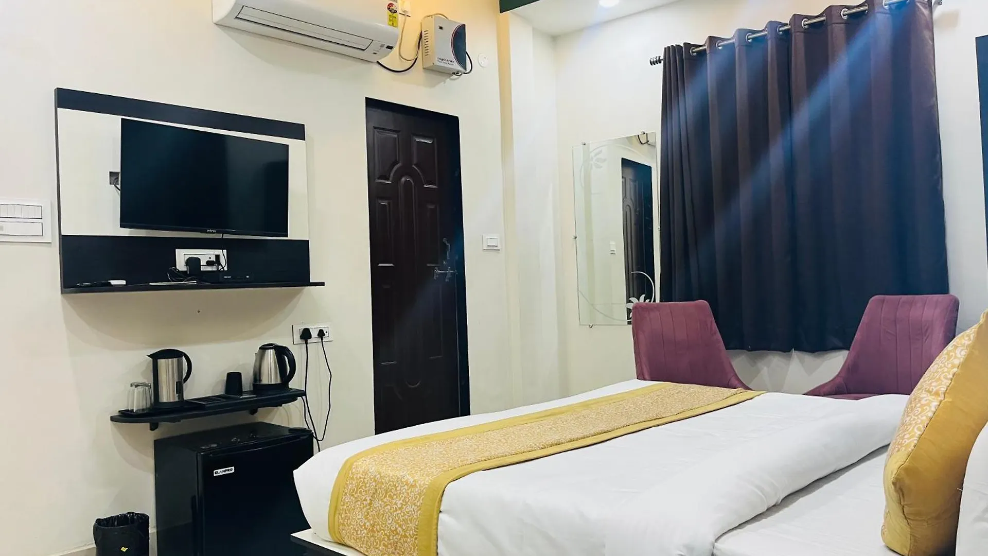 Hotel Aastha Inn Varanasi